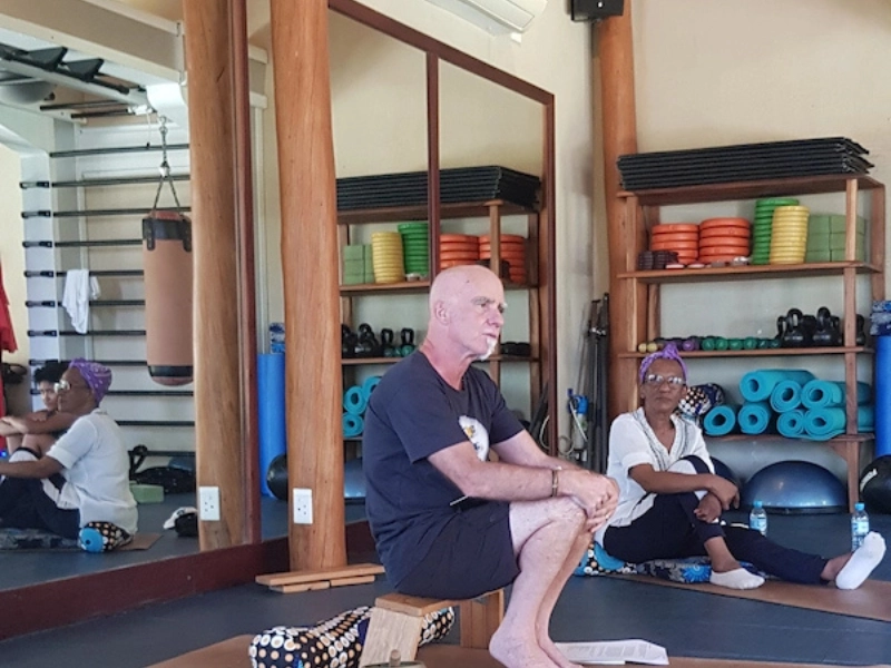 Mindfulness Teaching & teaching mindfulness retreats, workshops